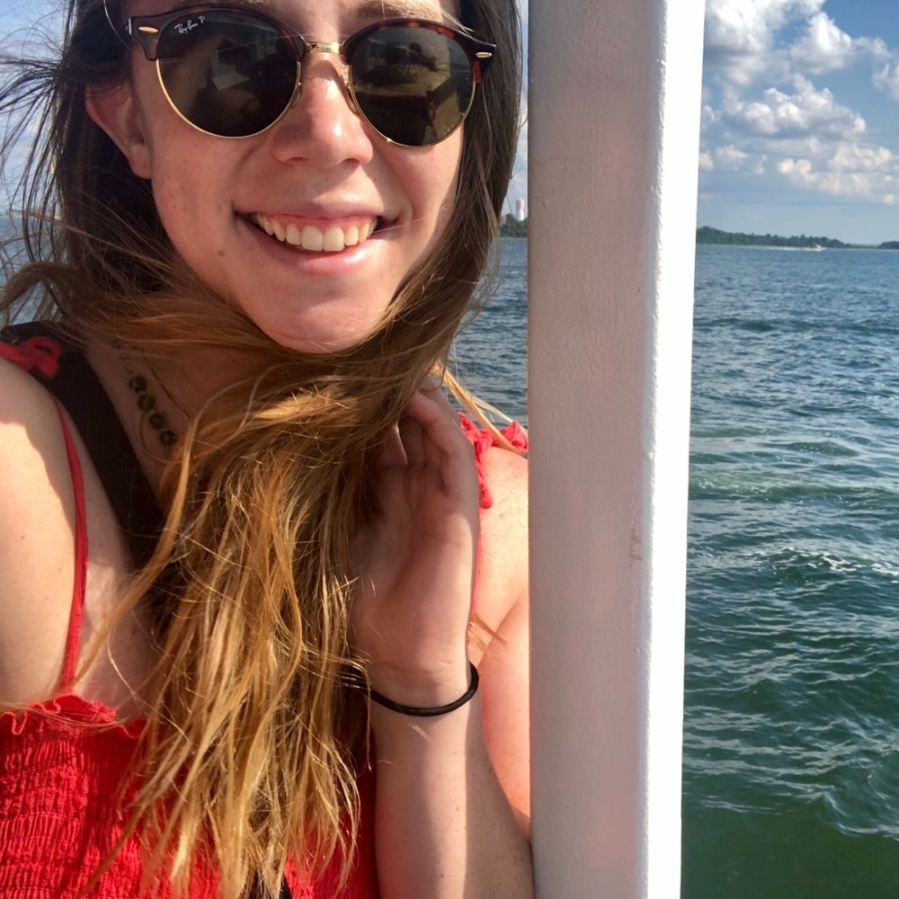 Meet your Posher, Miranda